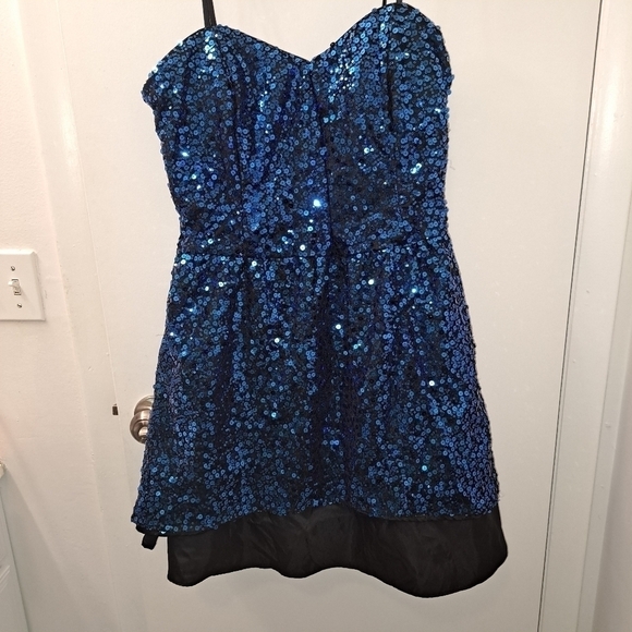 3 FOR 12 SALE DEB Blue Sequin Sparkle Glitter Dress. See photos for measurement. - Picture 2 of 13